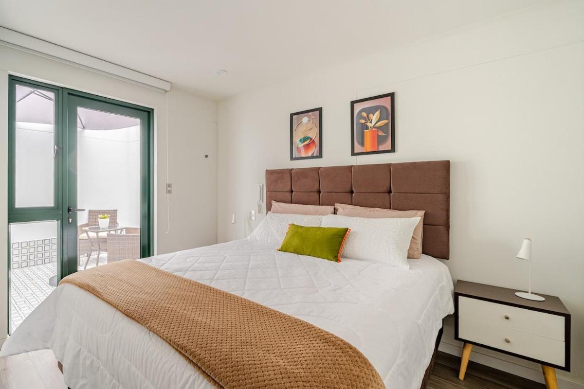 Apartment Vacation Escape - Elegant Barranco Stay Near Beach & Art Lima